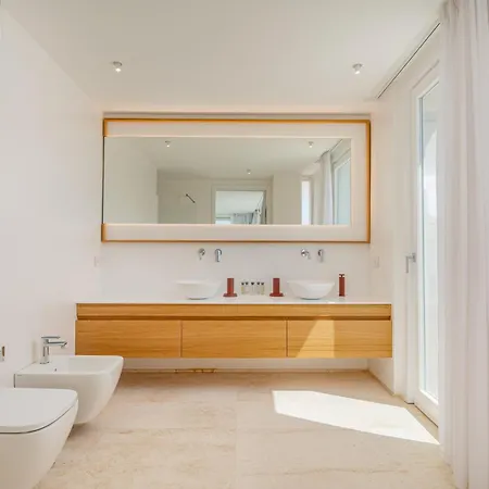 Villa Beautiful Sλn With An Incredible Sea View Puntaldia